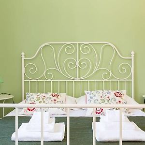 Camera con letto king size
